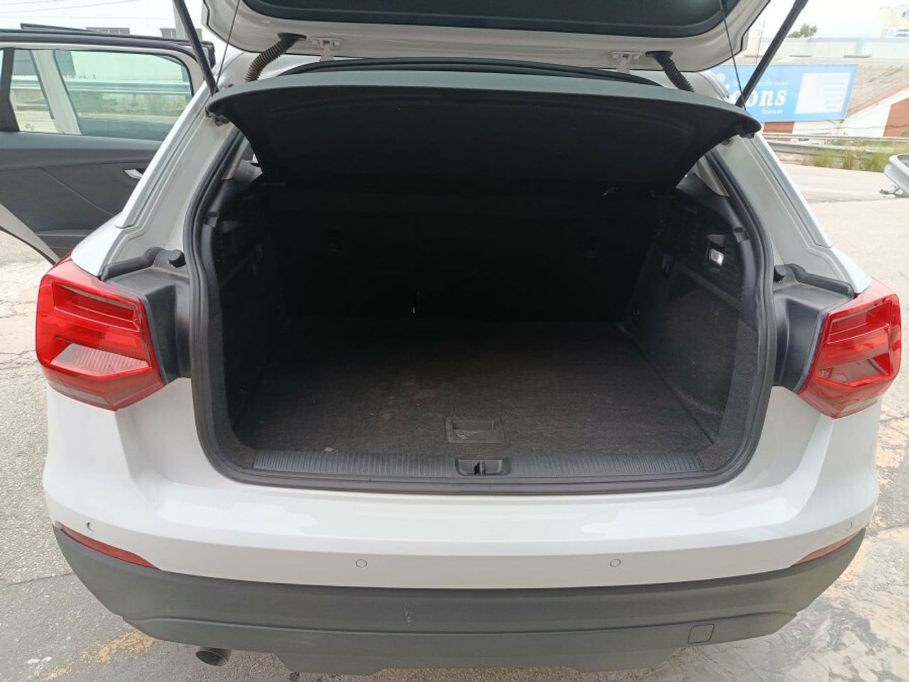 Audi Q2 Advanced 30 TDI 85kW 116CV S tronicZen Blue dCi 110k - foto 9