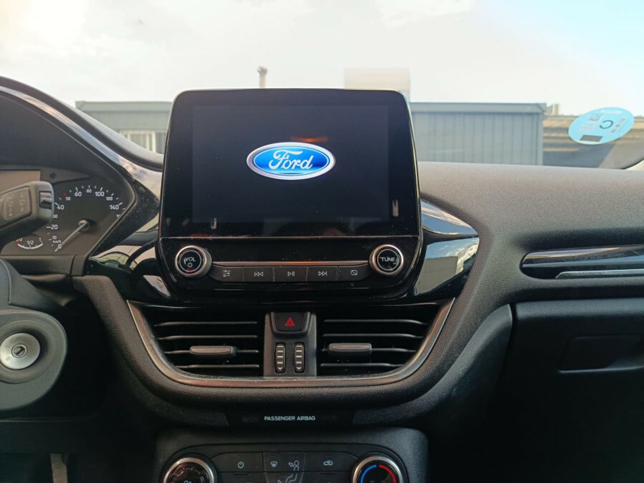 Ford Fiesta 1.1 TiVCT 55kW 75CV Trend 5p - foto 29