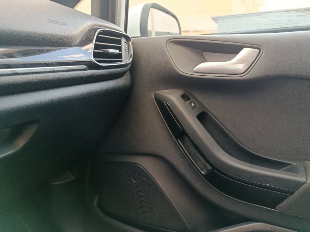 Ford Fiesta 1.1 TiVCT 55kW 75CV Trend 5p - foto 28