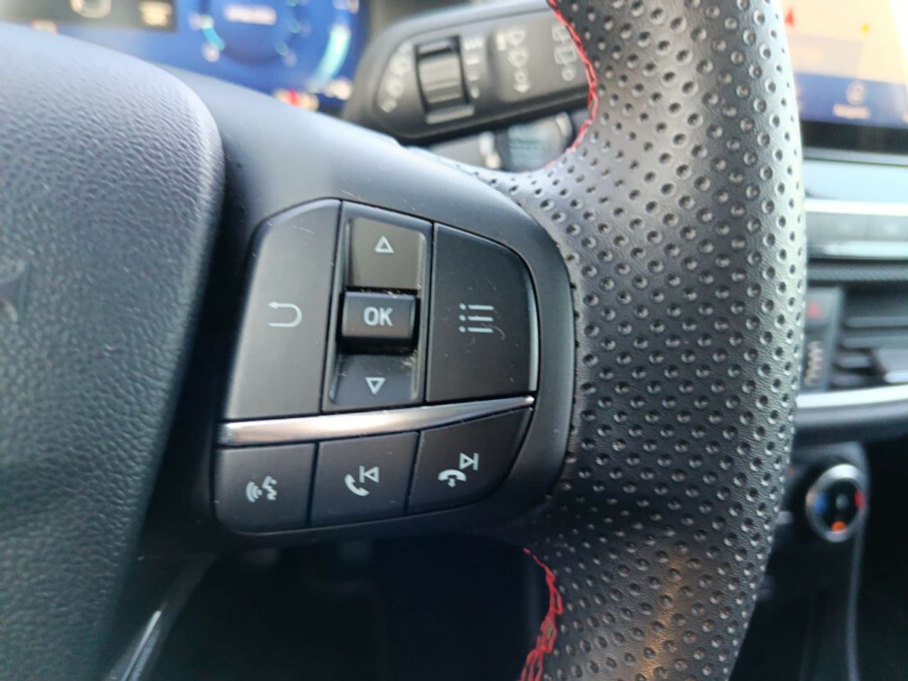 Ford Puma 1.0 EcoBoost 125cv STLine X MHEV - foto 19