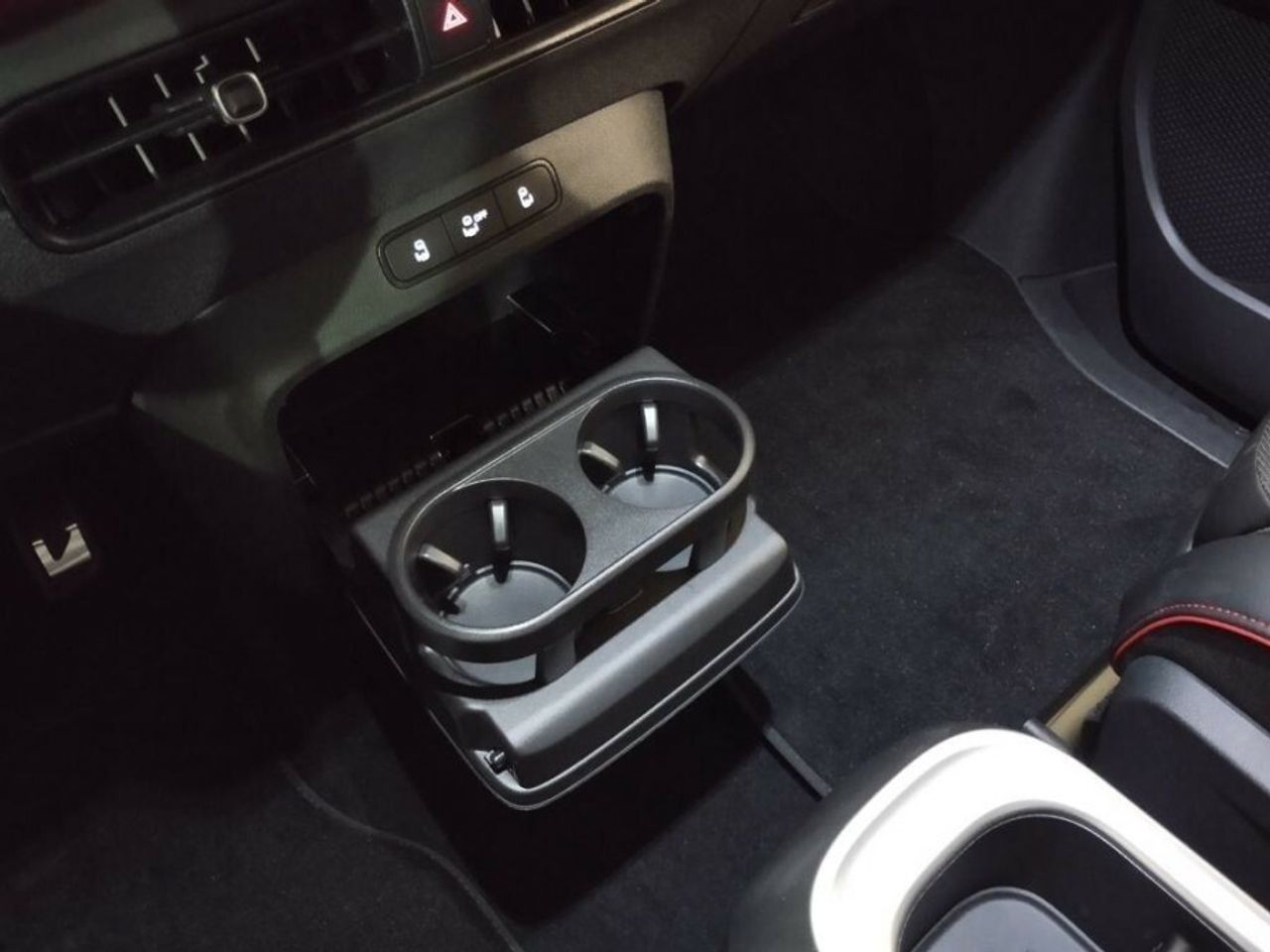 Volkswagen ID.BUZZ GTX 7 asientos 250kW 340CV - foto 17