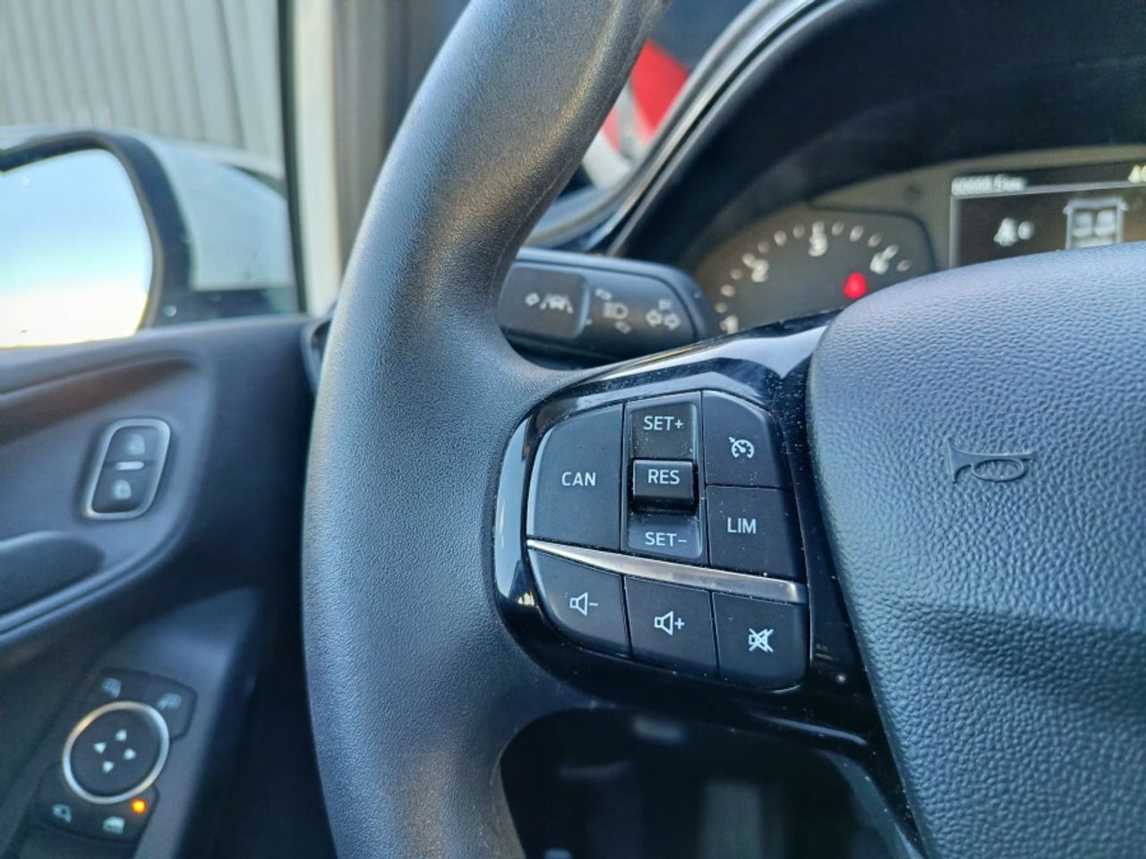 Ford Fiesta 1.5 TDCi 63kW 85CV Trend 5p - foto 30