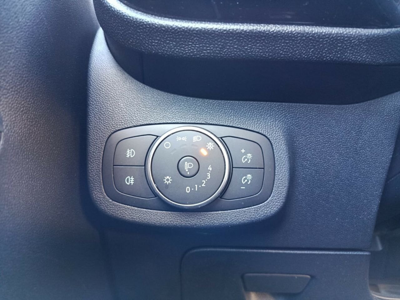 Ford Fiesta 1.5 TDCi 63kW 85CV Trend 5p - foto 28