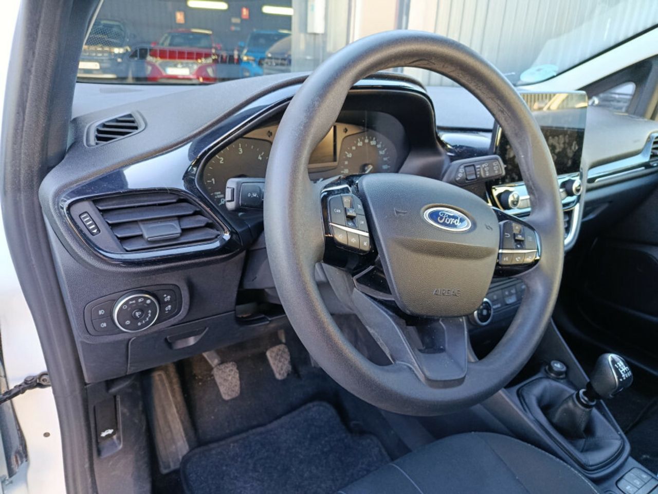 Ford Fiesta 1.5 TDCi 63kW 85CV Trend 5p - foto 13