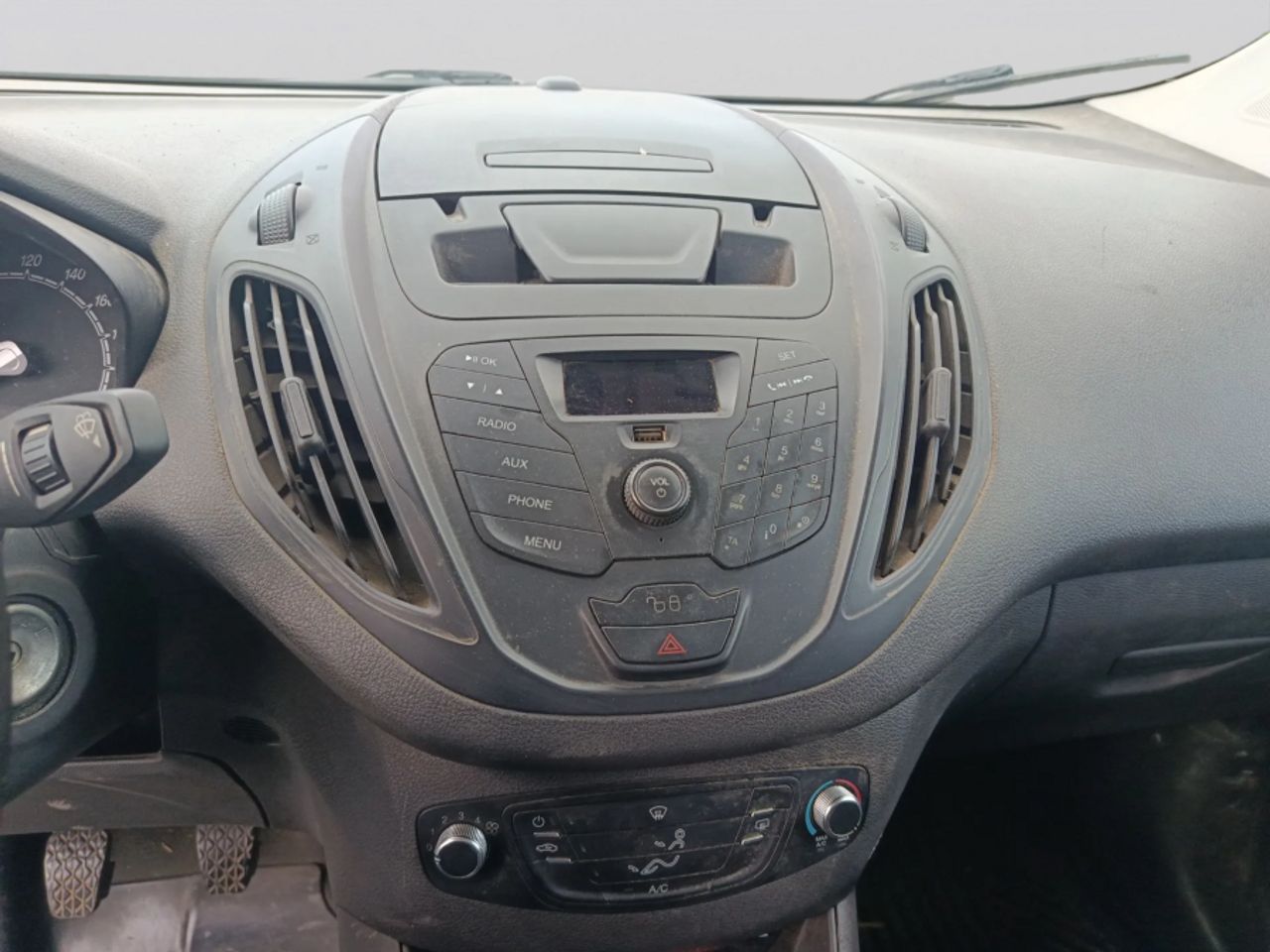 Ford Transit Courier Van 1.5 TDCi 56kW Trend - foto 11