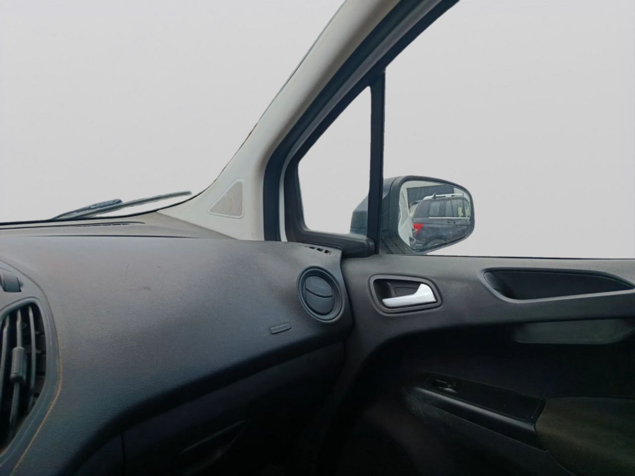 Ford Transit Courier Van 1.5 TDCi 56kW Trend - foto 19