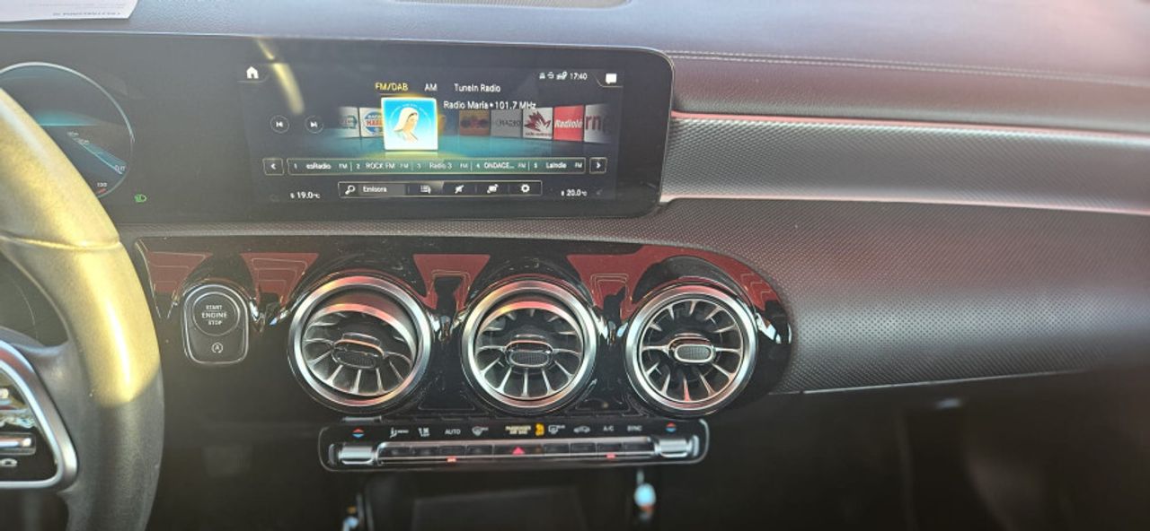 Mercedes CLA CLA 180 - foto 18