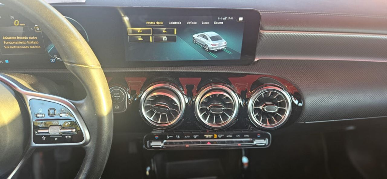 Mercedes CLA CLA 180 - foto 23