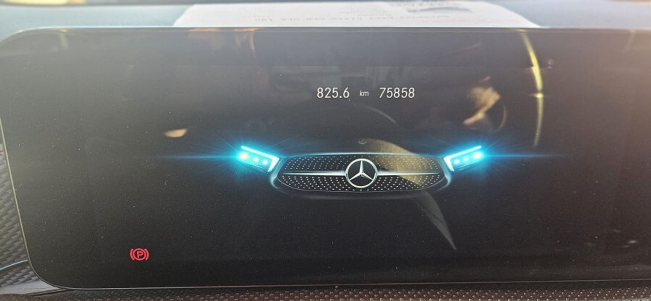 Mercedes CLA CLA 180 - foto 11