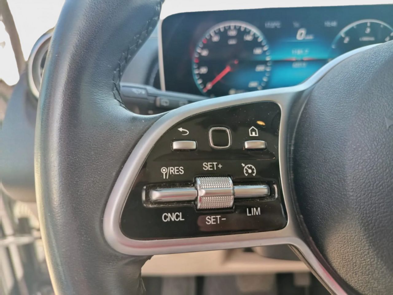 Mercedes Clase GLB 2.0 GLB 220 D 4MATIC DCT 140KW 190CV - foto 11