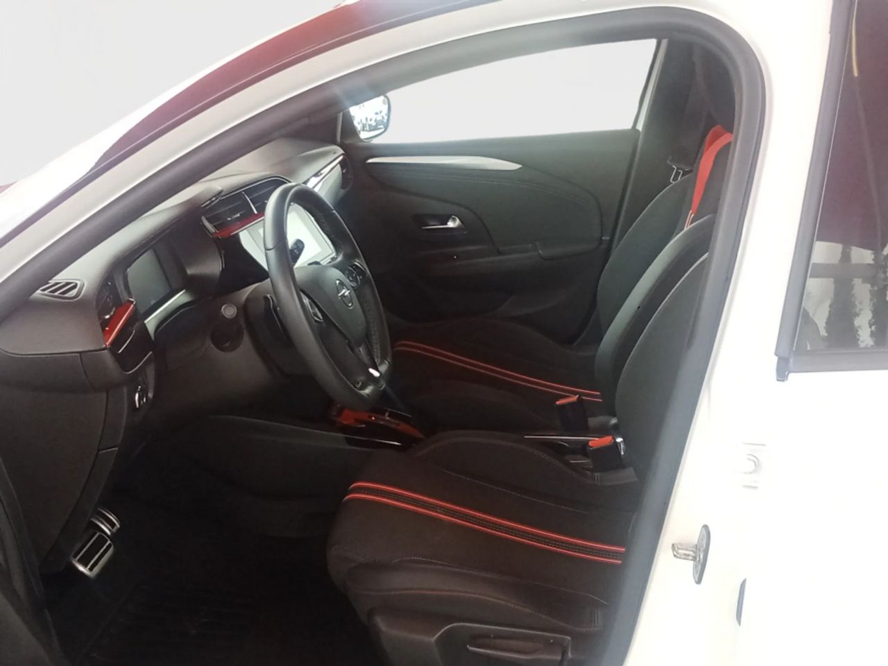 Opel Corsa 1.2T XHT 96kW 130CV GS Auto - foto 11