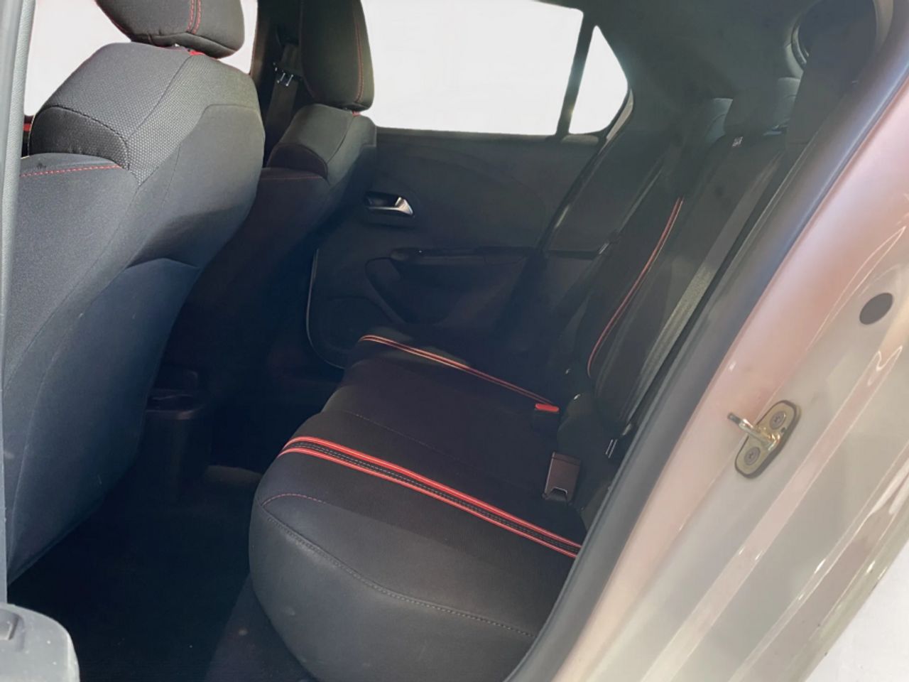 Opel Corsa 1.2T XHT 96kW 130CV GS Auto - foto 17