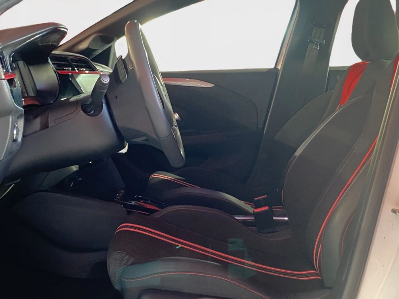 Opel Corsa 1.2T XHT 96kW 130CV GS Auto - foto 15