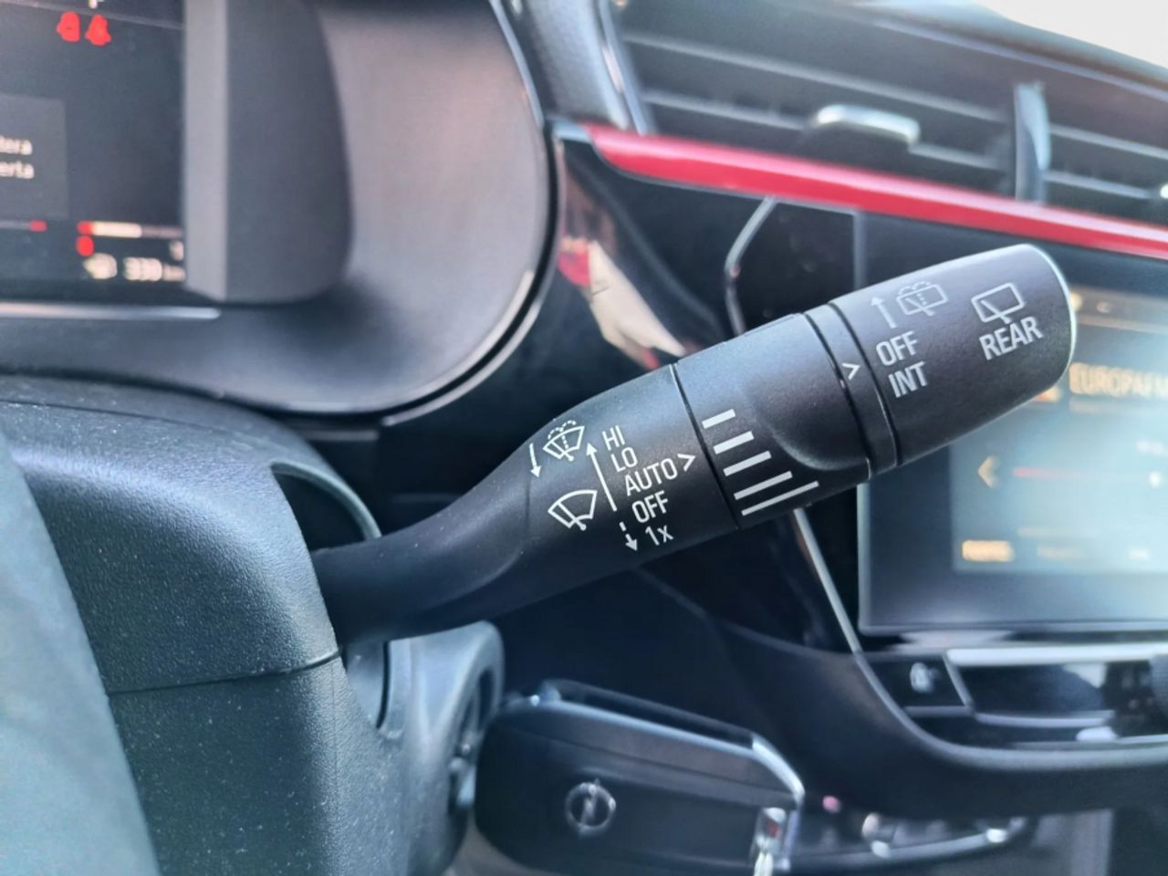 Opel Corsa 1.2T XHT 96kW 130CV GS AutoZen Blue dCi 110kW 150 - foto 13