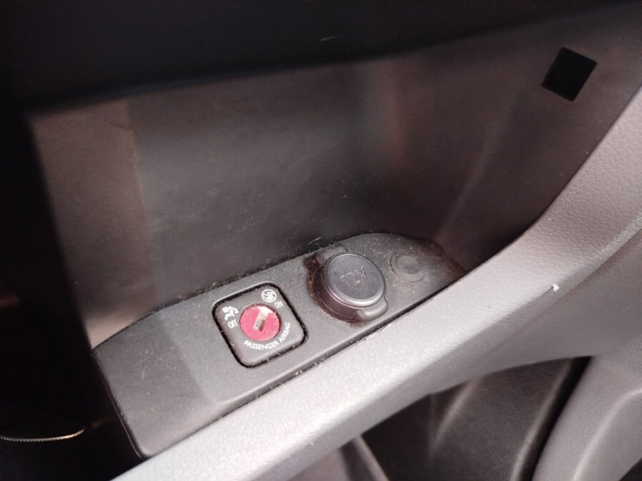 Fiat Scudo Furgon L1 100cv MT6 Business - foto 19