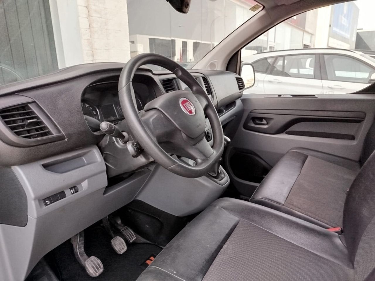 Fiat Scudo Furgon L1 100cv MT6 Business - foto 12