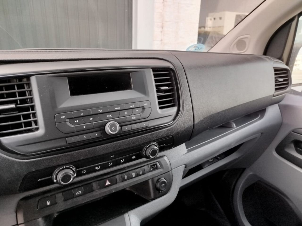 Fiat Scudo Furgon L1 100cv MT6 Business - foto 14