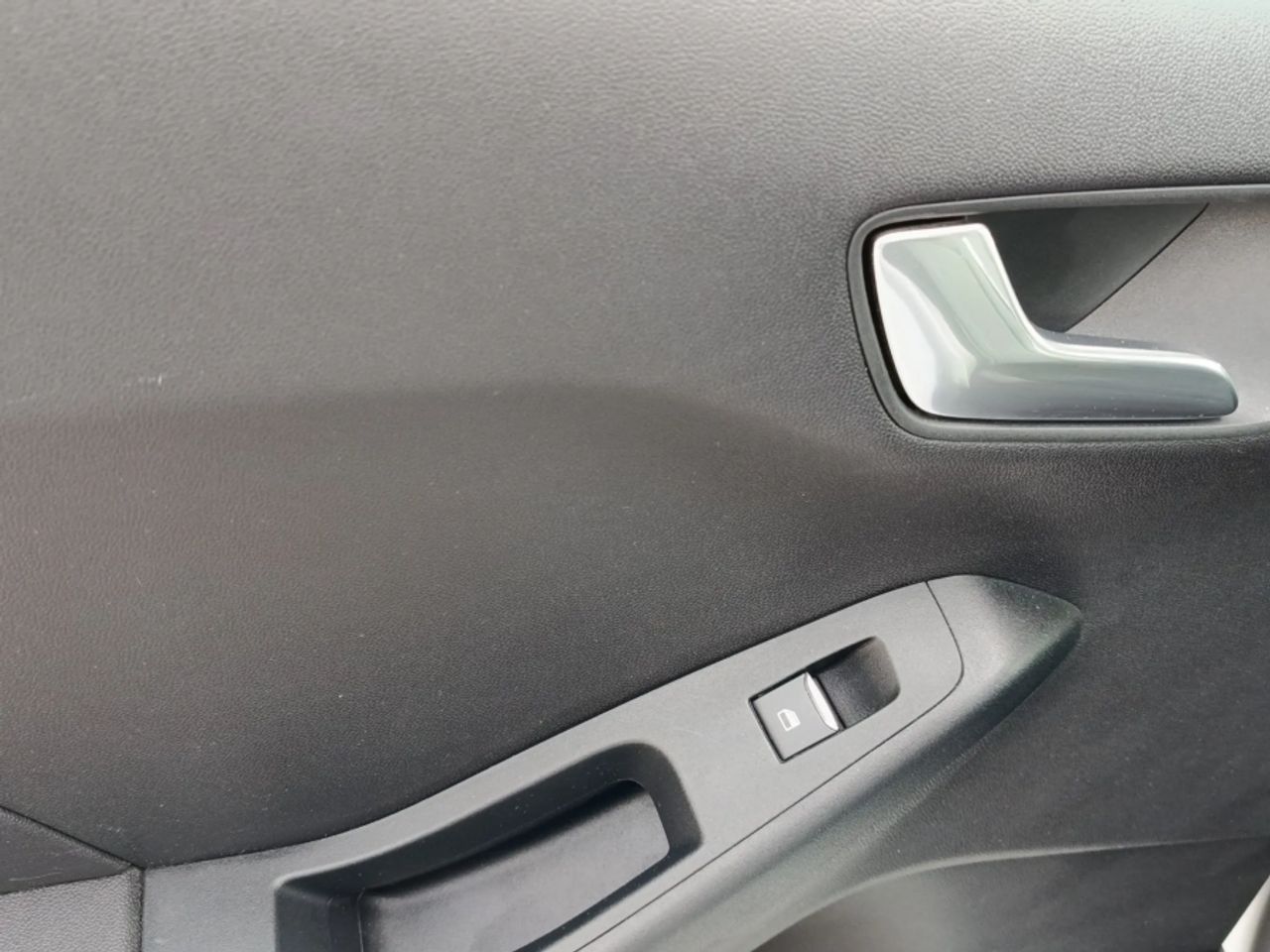 Ford Fiesta 1.5 TDCi 63kW 85CV Trend 5p - foto 24