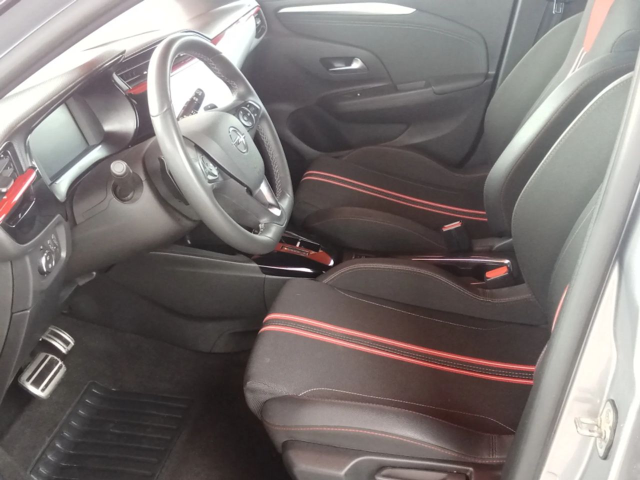 Opel Corsa 1.2T XHT 96kW 130CV GS Auto - foto 10