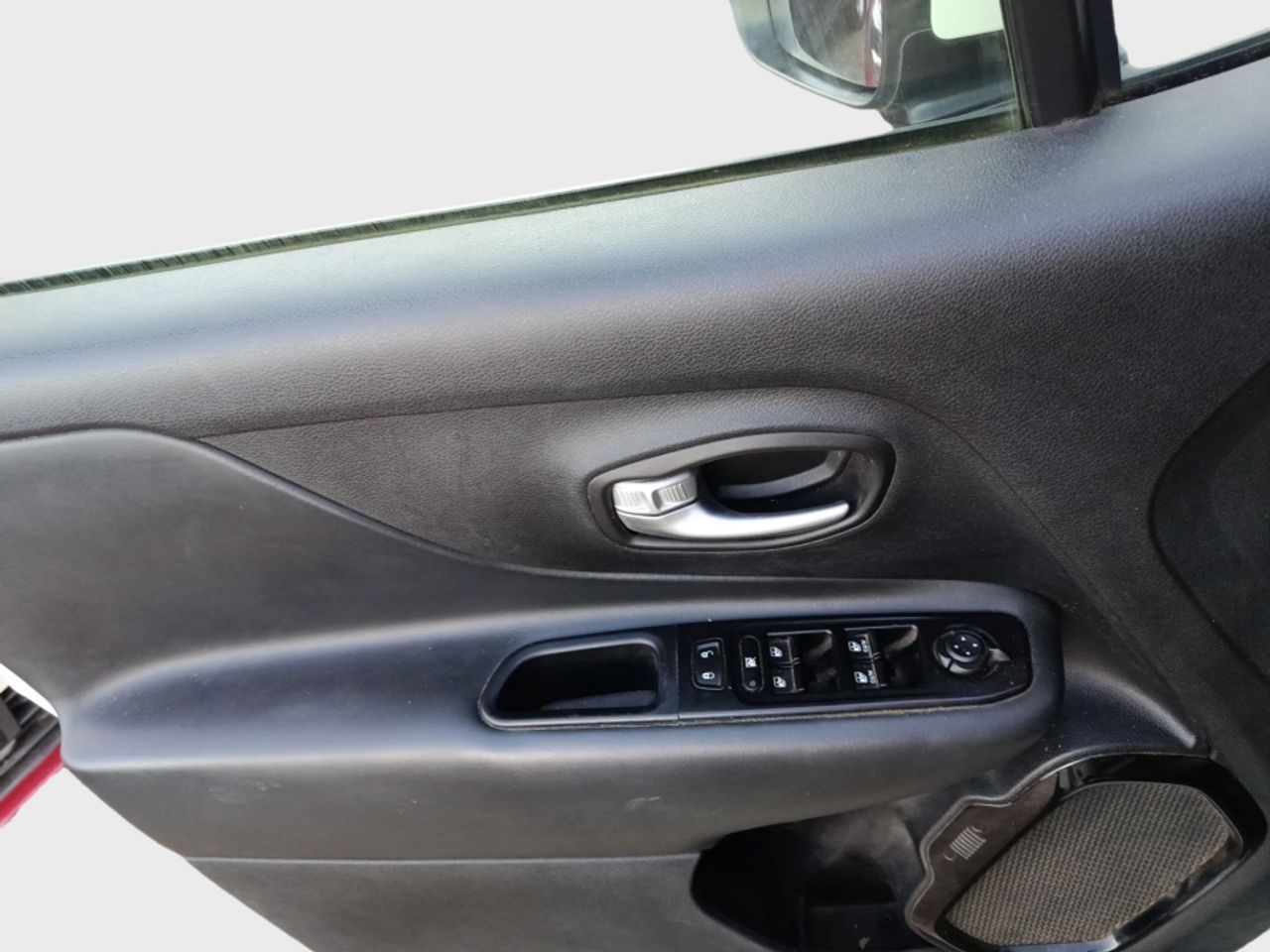 Jeep Renegade 2.0 Mjet 103kW 140CV Night Eagle 4x4 - foto 15