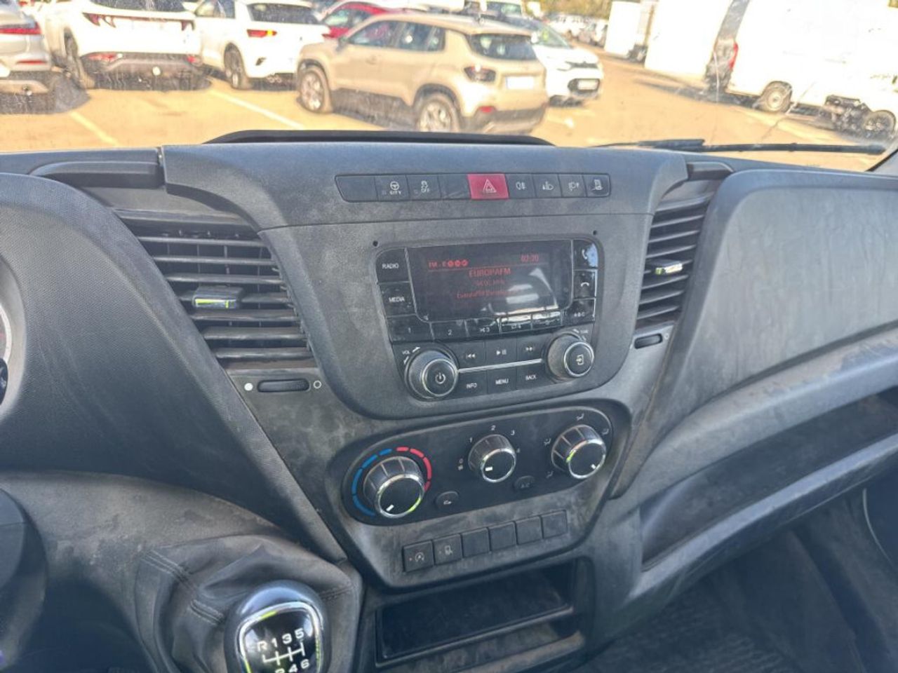 Iveco Daily 2.3 TD 35S 14 V 4100H2 16 M3 - foto 6