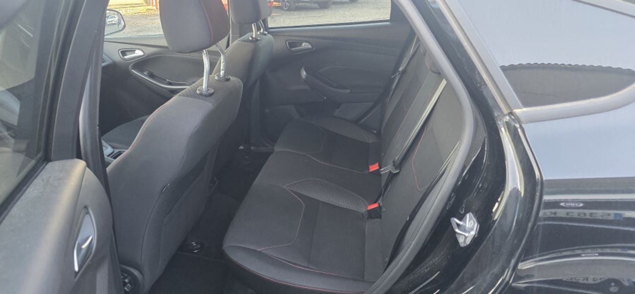 Ford Focus 1.5 TDCi E6 88kW 120CV STLine - foto 11
