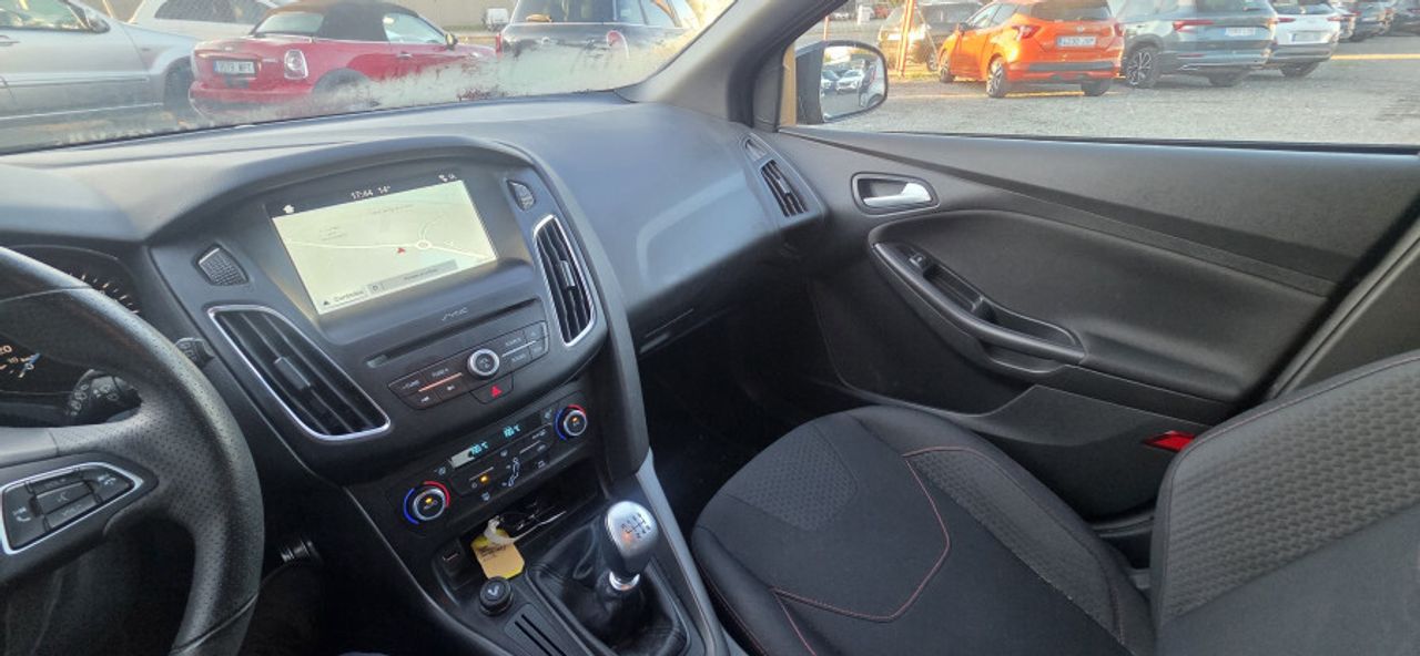 Ford Focus 1.5 TDCi E6 88kW 120CV STLine - foto 13