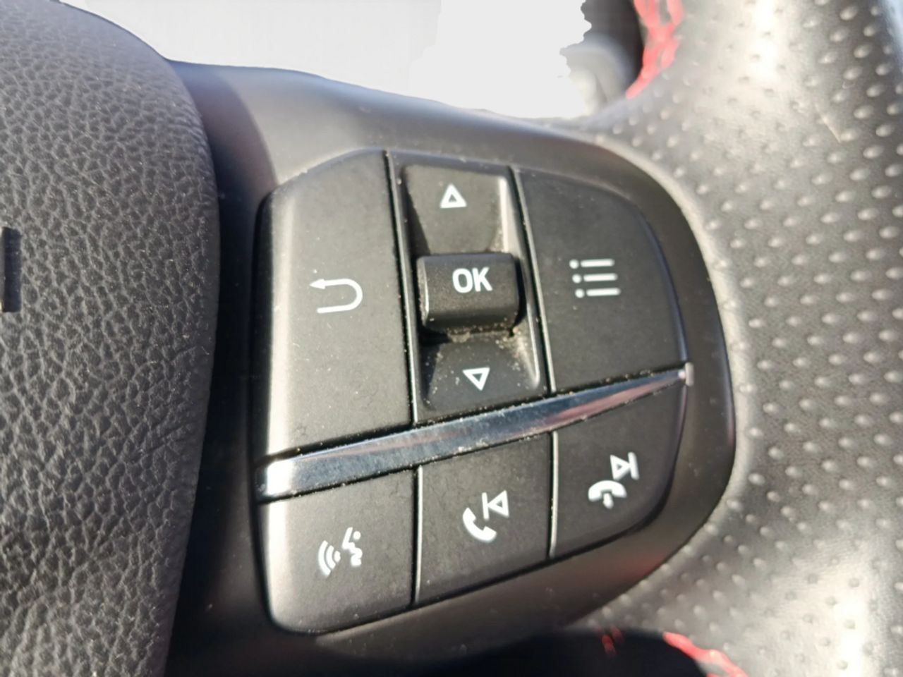 Ford Kuga STLine 1.5T EcoBoost 110kW 150CV - foto 24