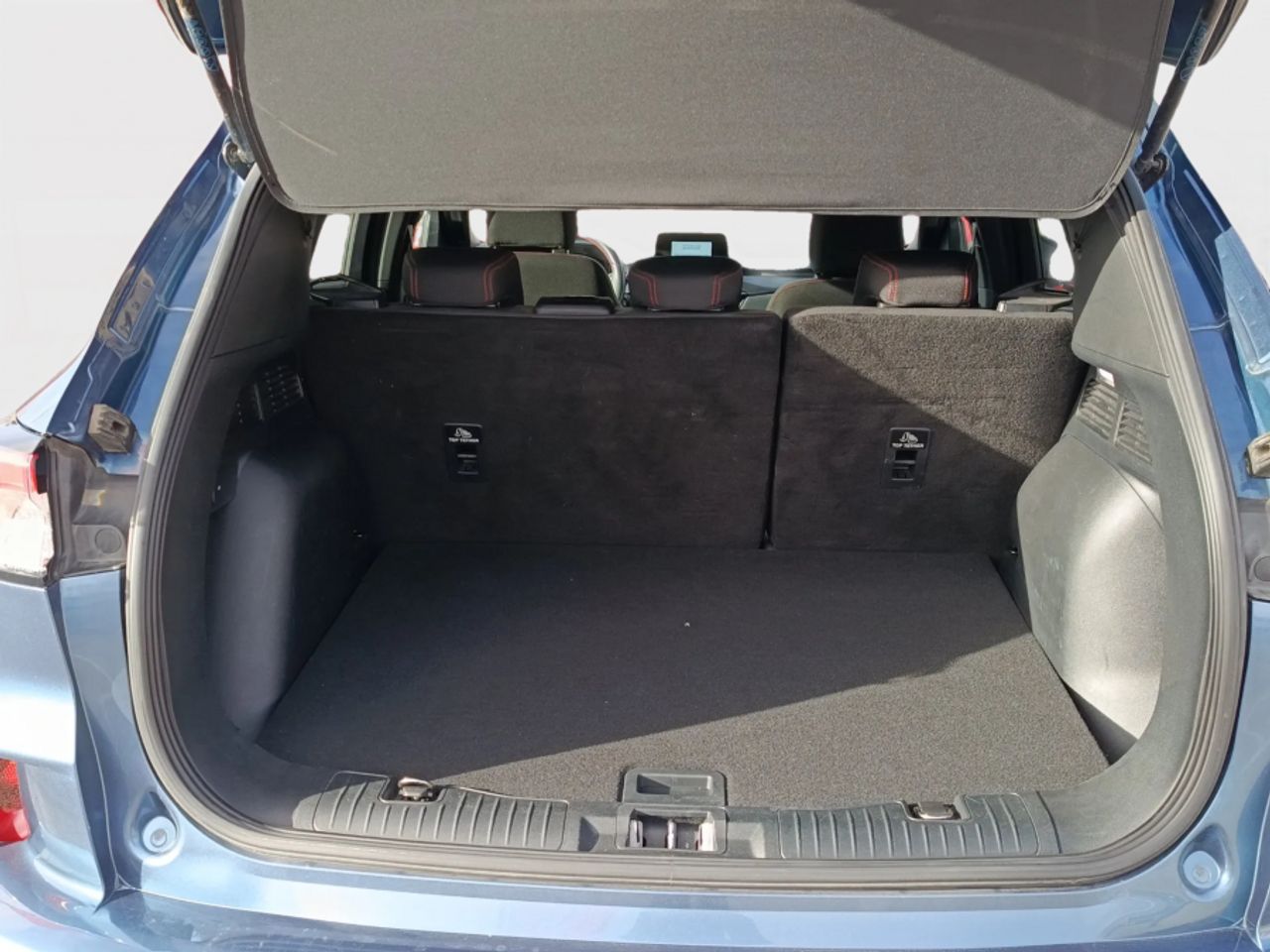 Ford Kuga STLine 1.5T EcoBoost 110kW 150CV - foto 10