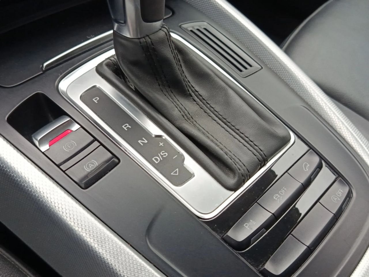 Audi Q5 2.0 TDI 177CV quattro S tron Advanced ed - foto 28