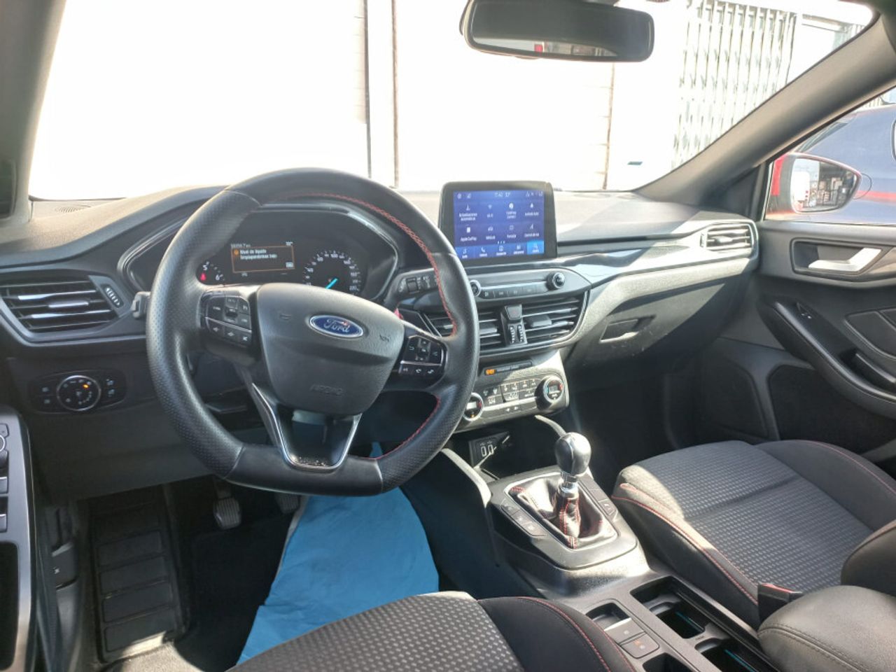 Ford Focus 1.0 Ecoboost MHEV 92kW STLine - foto 12