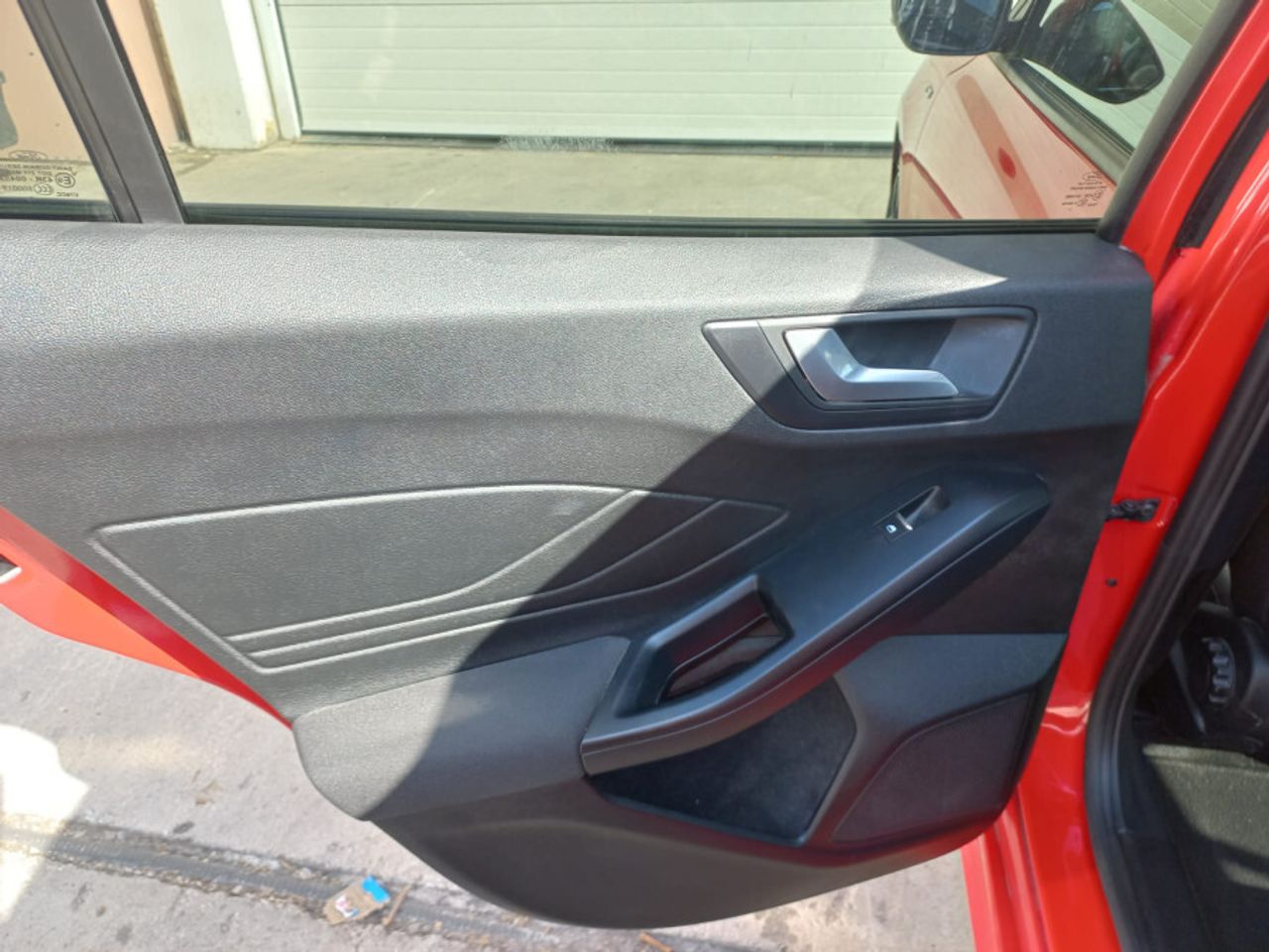 Ford Focus 1.0 Ecoboost MHEV 92kW STLine - foto 13