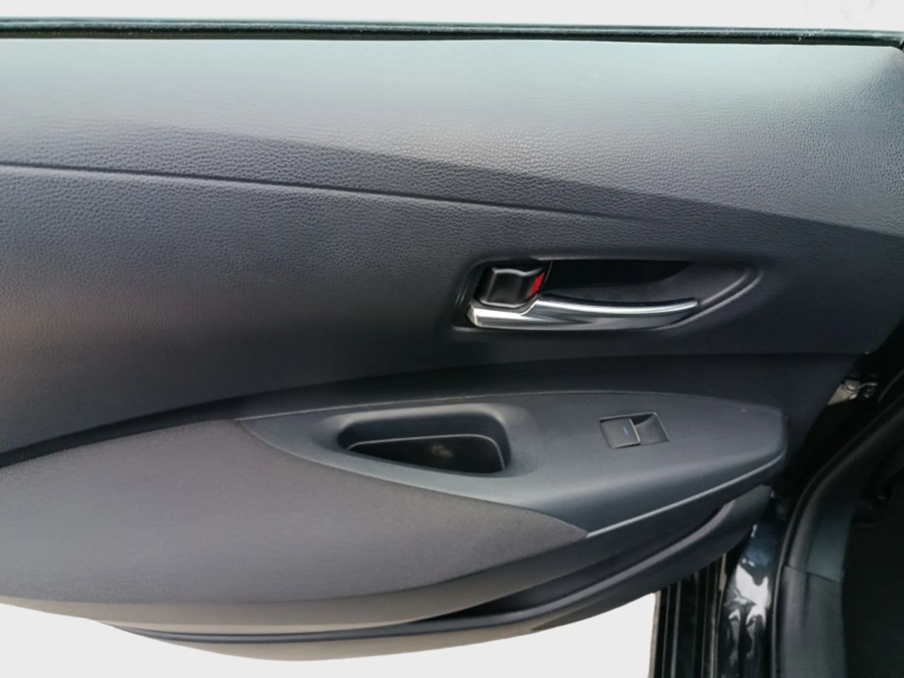 Toyota Corolla 1.5 ADVANCE 125CV - foto 28