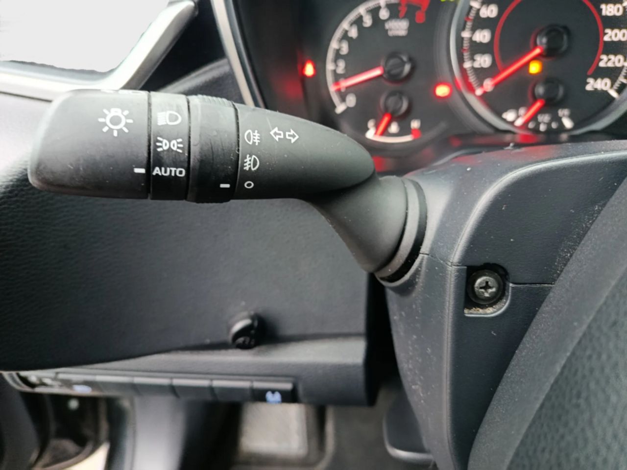 Toyota Corolla 1.5 ADVANCE 125CV - foto 17