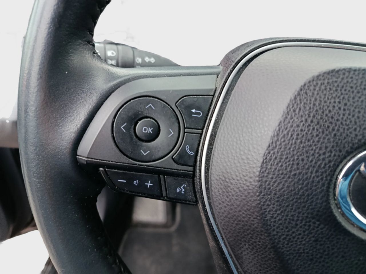 Toyota Corolla 1.5 ADVANCE 125CV - foto 19