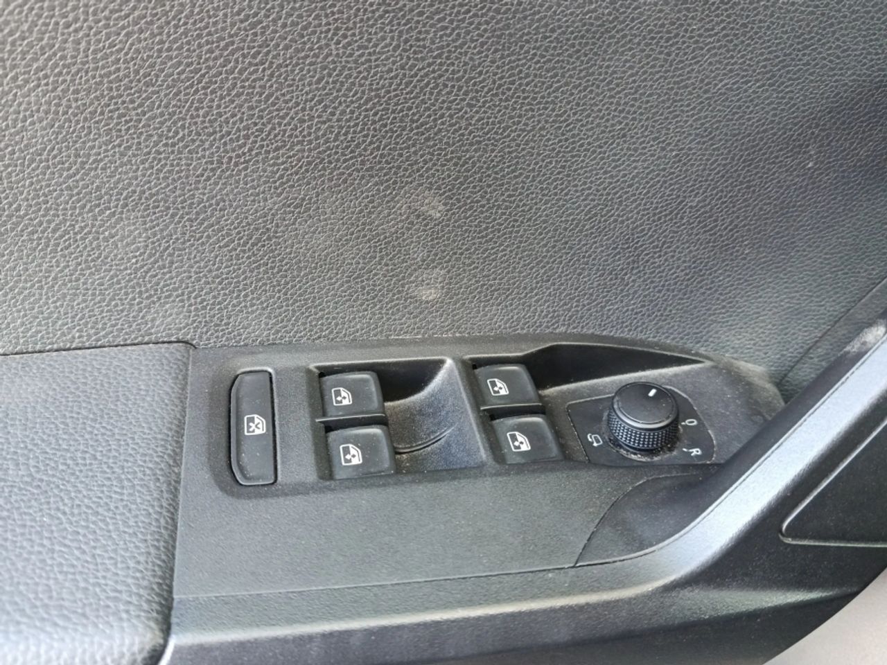 Seat Arona 1.0 TSI 81kW 110CV Style XL - foto 19