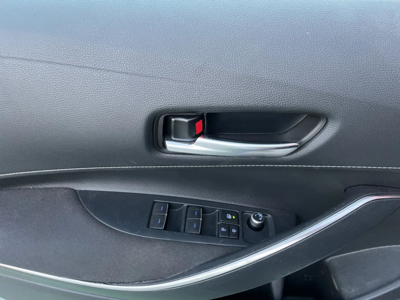 Toyota Corolla 1.8 125H ACTIVE ECVT - foto 19