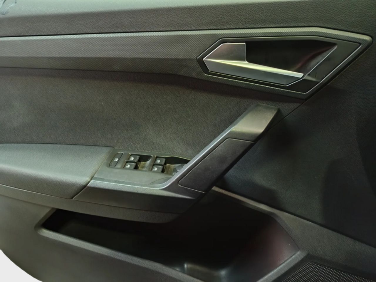 Seat Arona 1.0 TSI 81kW 110CV Style XL - foto 29