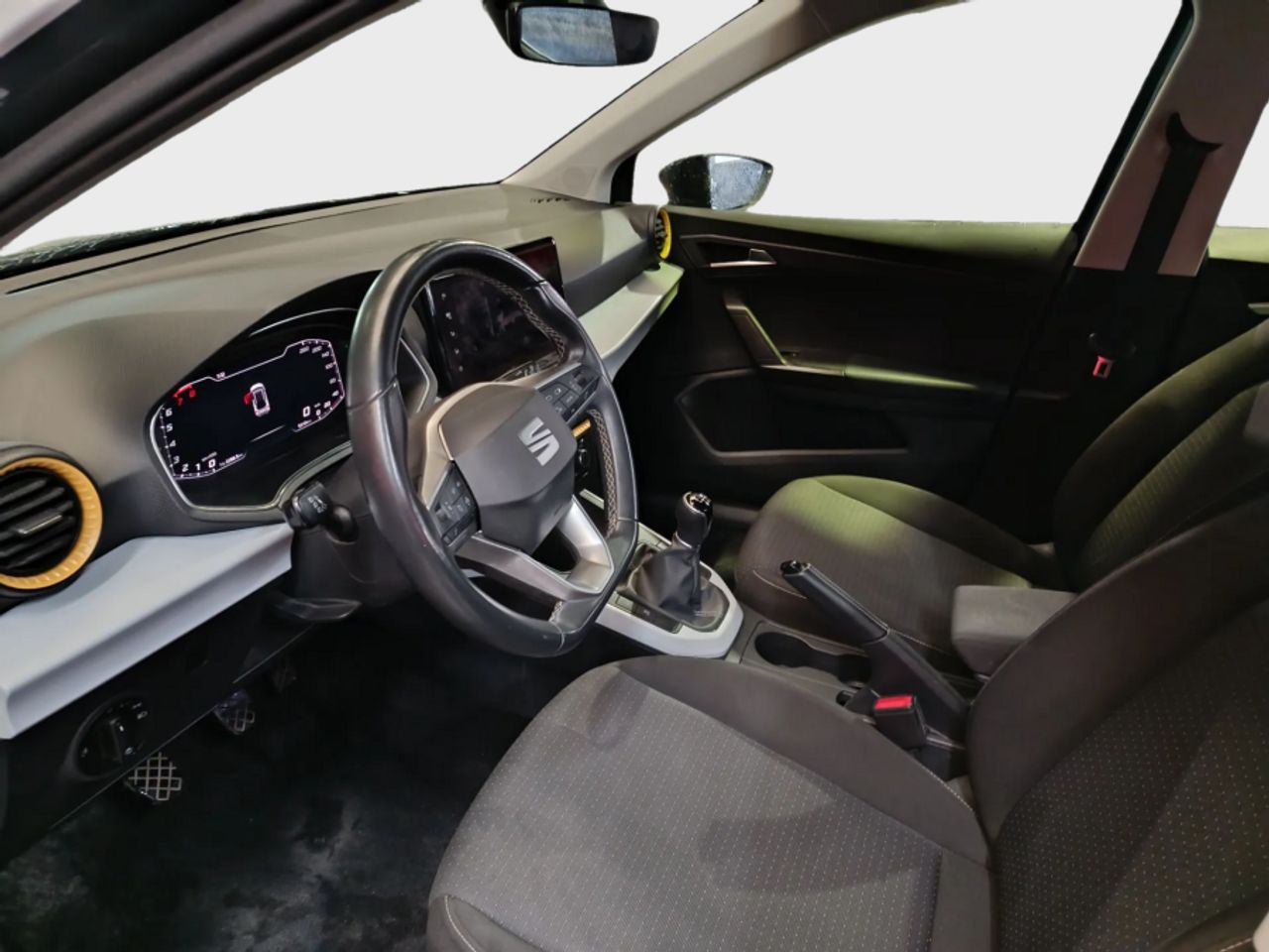 Seat Arona 1.0 TSI 81kW 110CV Style XL - foto 24