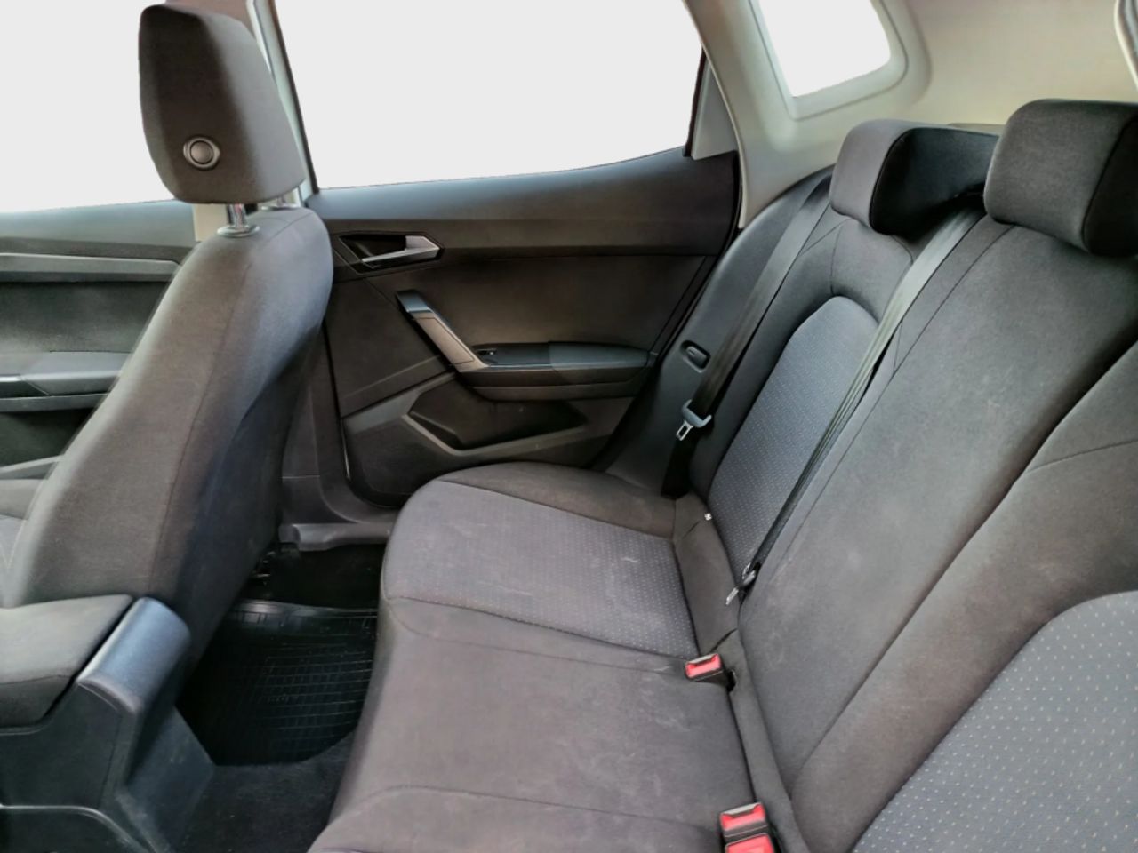 Seat Arona 1.0 TSI 81kW 110CV Style XL - foto 24