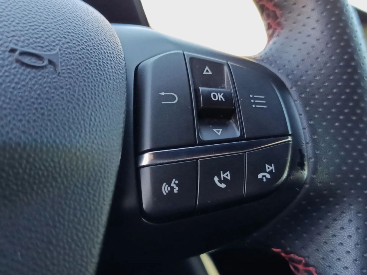 Ford Fiesta 1.0 EcoB. MHEV 114kW155CV STLine 5p - foto 27