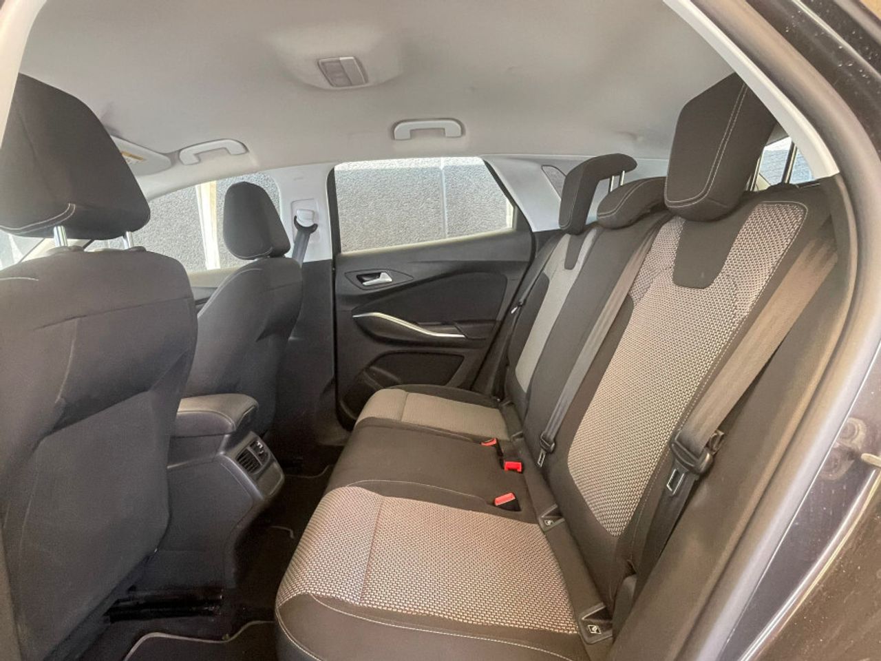 Opel Grandland X 1.6 CDTi Selective - foto 18