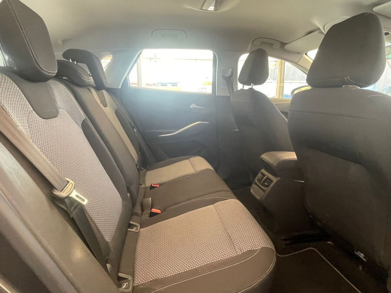 Opel Grandland X 1.6 CDTi Selective - foto 20