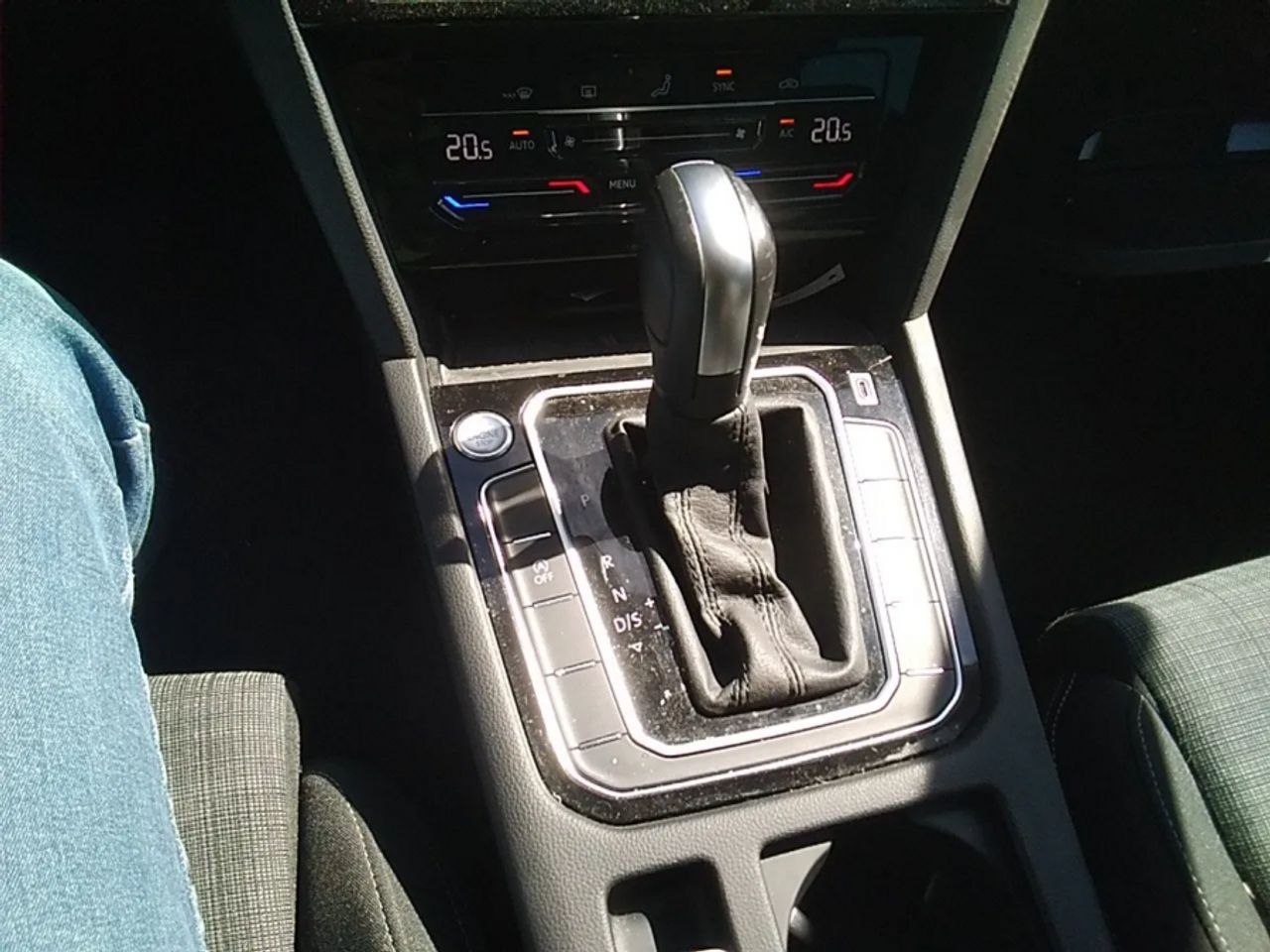 Volkswagen Passat Executive 2.0 TDI 90kW 122CV DSG - foto 9