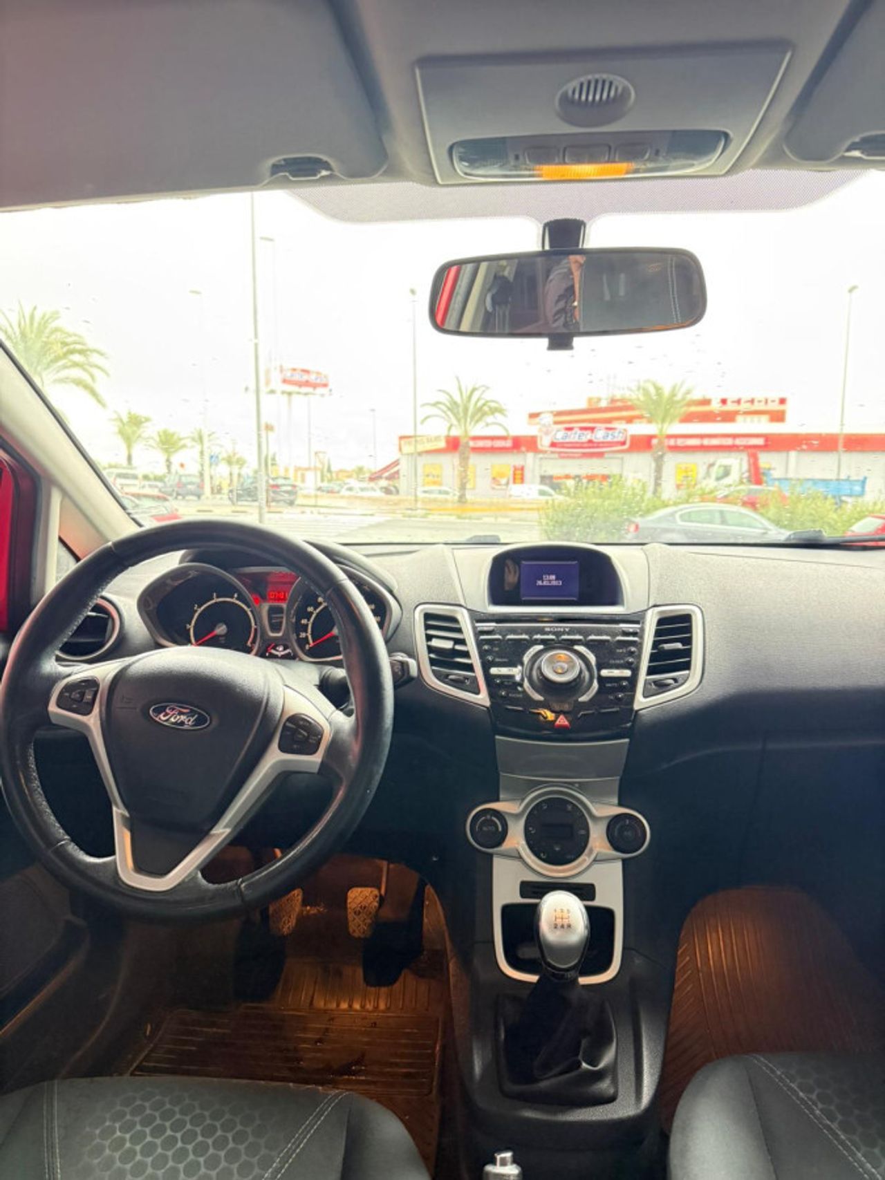 Ford Fiesta 1.4 Titanium - foto 15