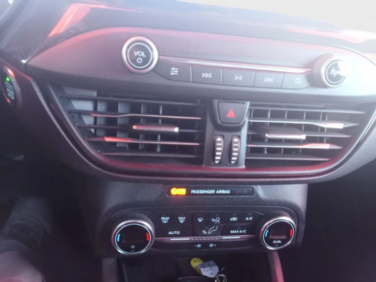 Ford Focus 1.5 Ecoblue 88kW STLine - foto 24