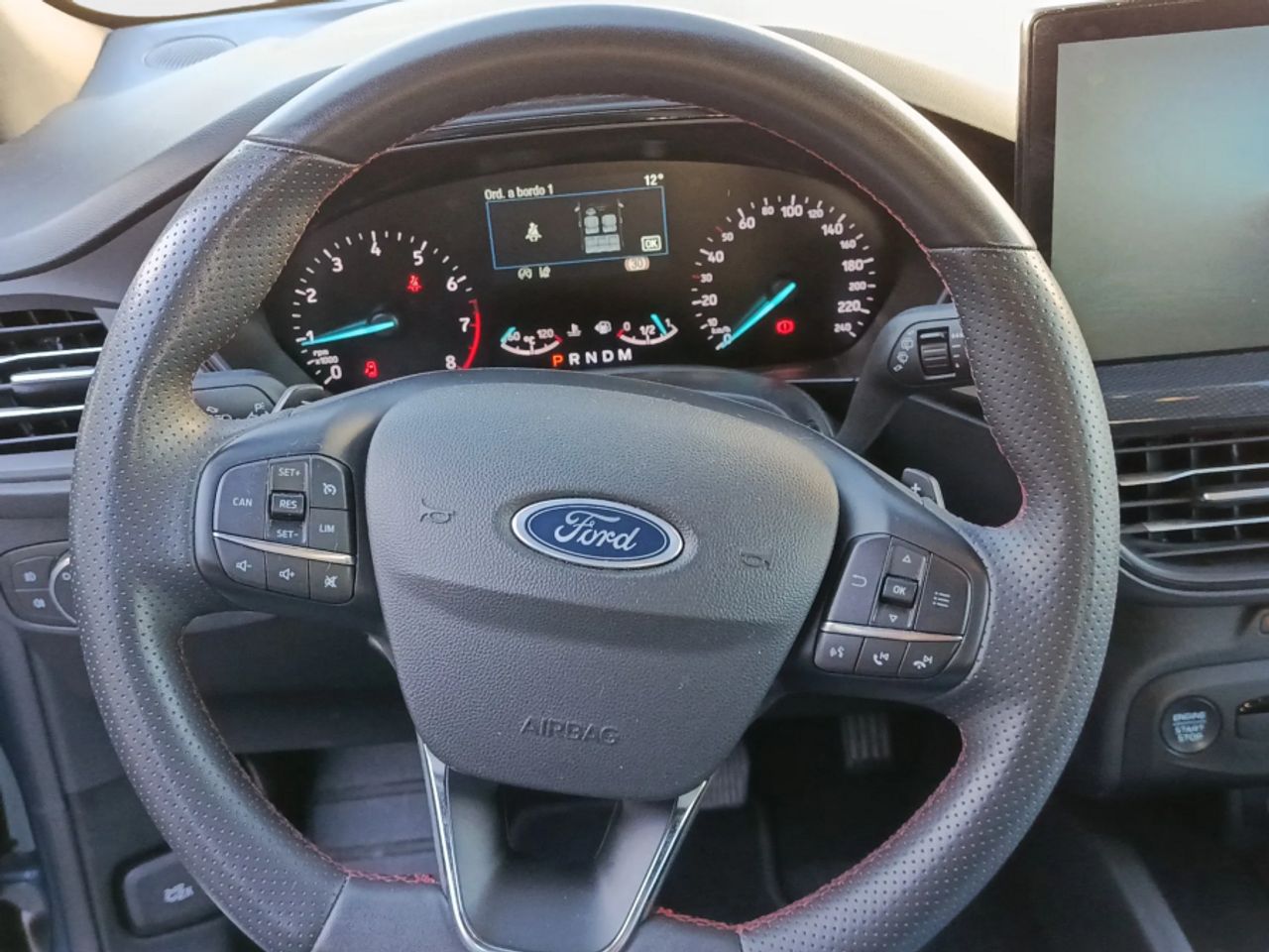 Ford Focus 1.0 Ecoboost MHEV 125CV STLine Auto 1.0 TSI - foto 24