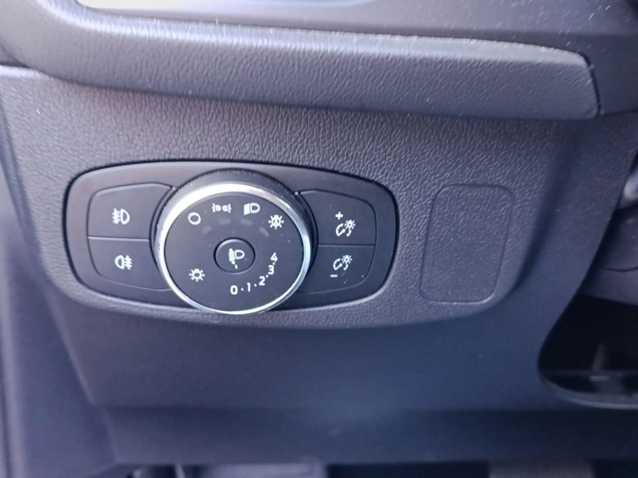 Ford Focus 1.0 Ecoboost MHEV 125CV STLine Auto 1.0 TSI - foto 23