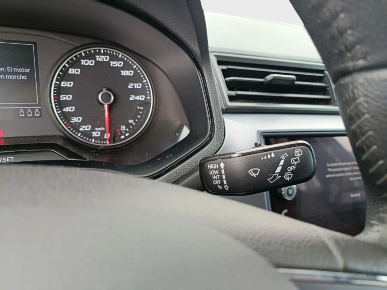 Seat Arona 1.0 TSI 81kW 110CV Style Ecomotive - foto 20