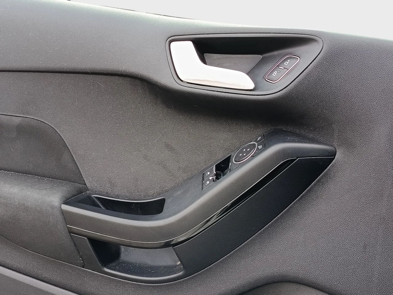 Ford Fiesta 1.1 TiVCT 63kW Trend 5p - foto 23